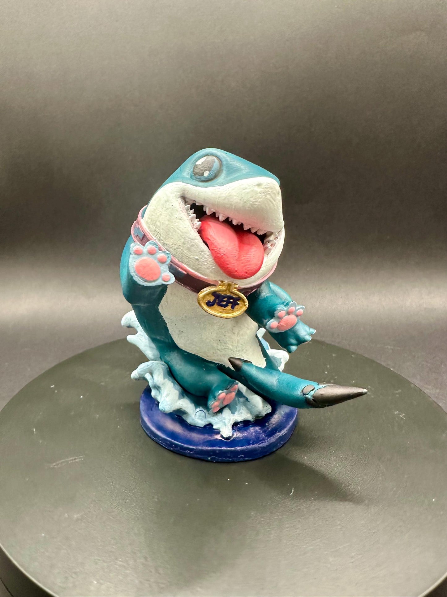 Assembled Jeff the Shark Statue 3.3in Tall