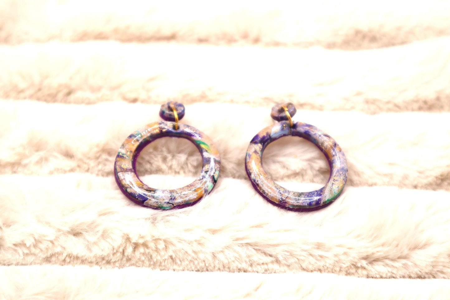Circular Ring Purple Marble Dangle Earrings