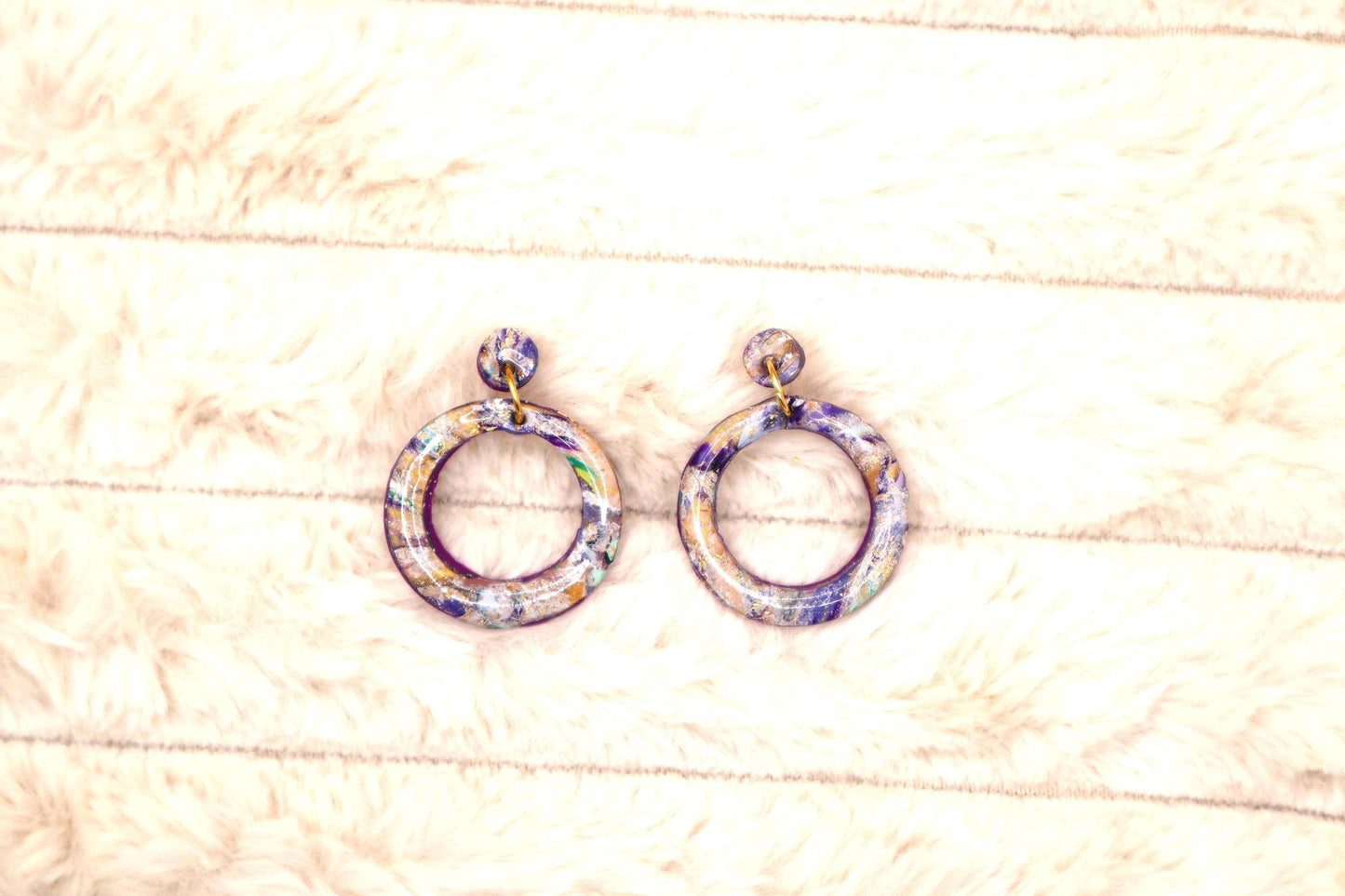 Circular Ring Purple Marble Dangle Earrings
